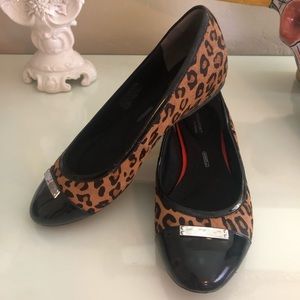 ROCKPORT leopard flats